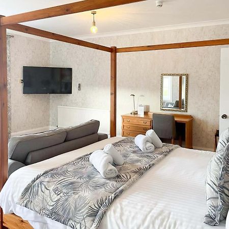 Oriel Hotel Сейнт Асаф Екстериор снимка