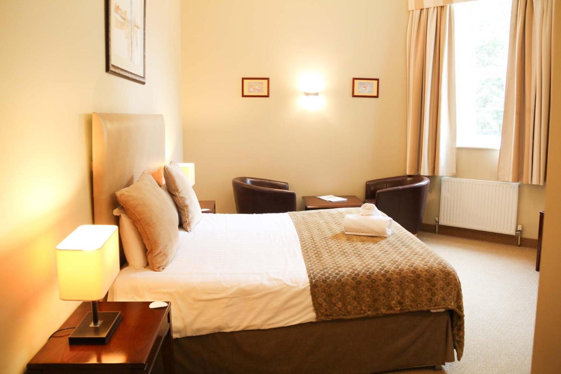 Oriel Hotel Сейнт Асаф Екстериор снимка